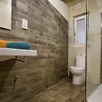 Boomerang Villa